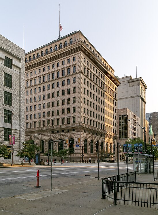 Federal_Reserve_Bank_—_Cleveland,_Ohio.jpg