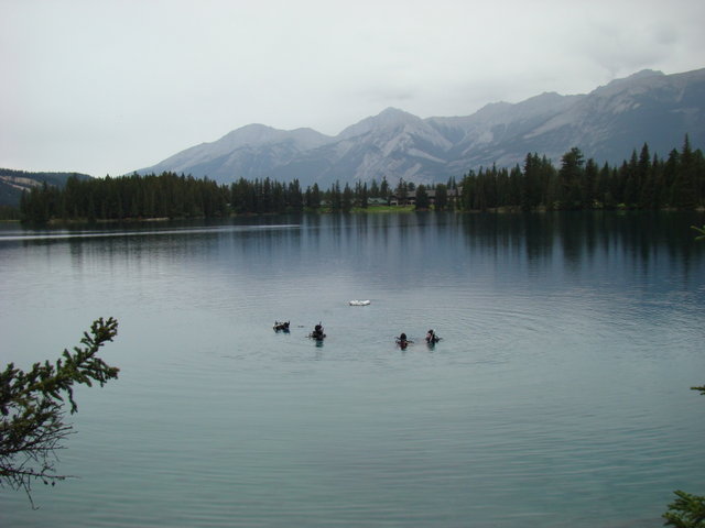 Lac Beauvert.jpg